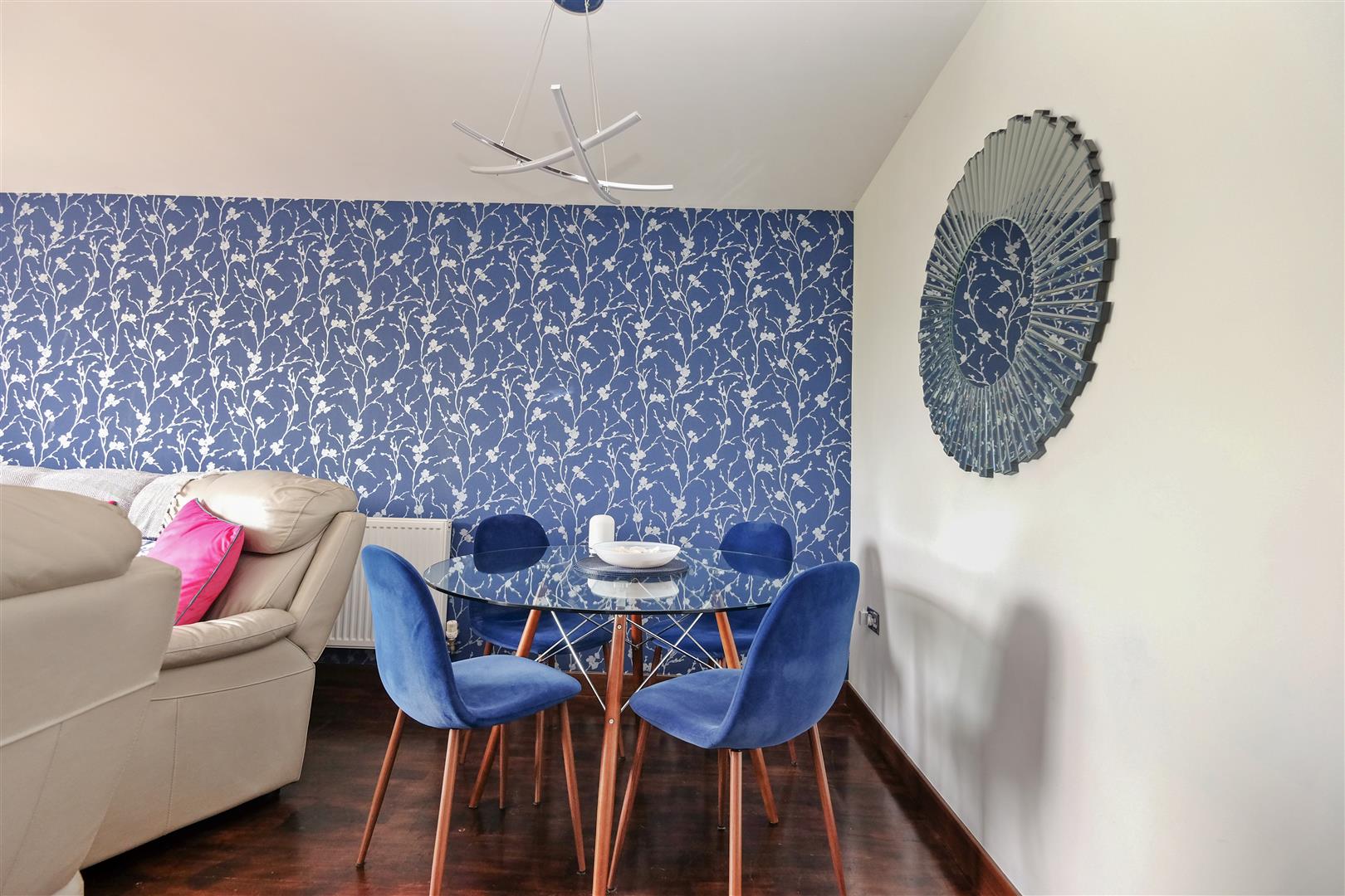 3 Bed, 2 Bath Property For Sale in Olympia Way, CT5 3FH